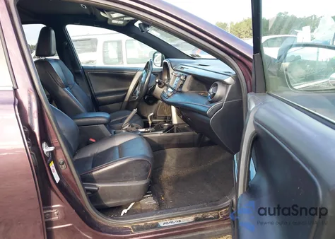 2018 Toyota Rav4 Se z USA, uszkodzony, nr VIN 2T3JFREV1JW764335